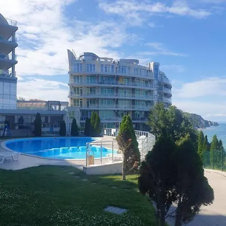 Silver Terace With Sea View For 4 Person Apartamento *