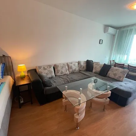 Silver Terace With Sea View For 4 Person Apartamento Byala (Varna)