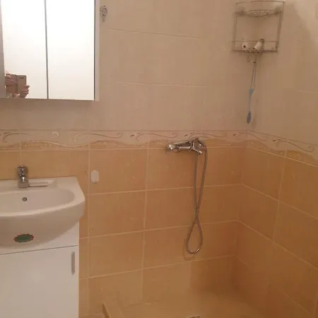 Silver Terace With Sea View For 4 Person Apartman