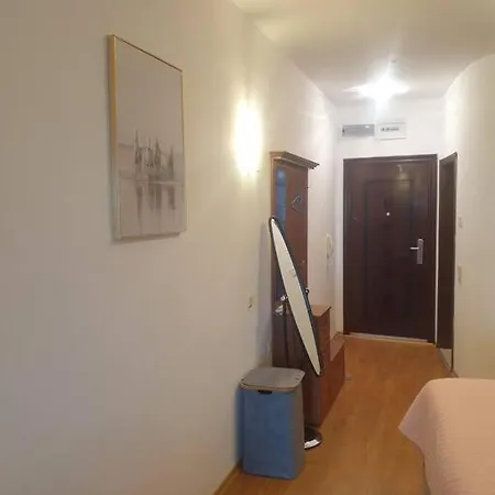 Silver Terace With Sea View For 4 Person Apartman